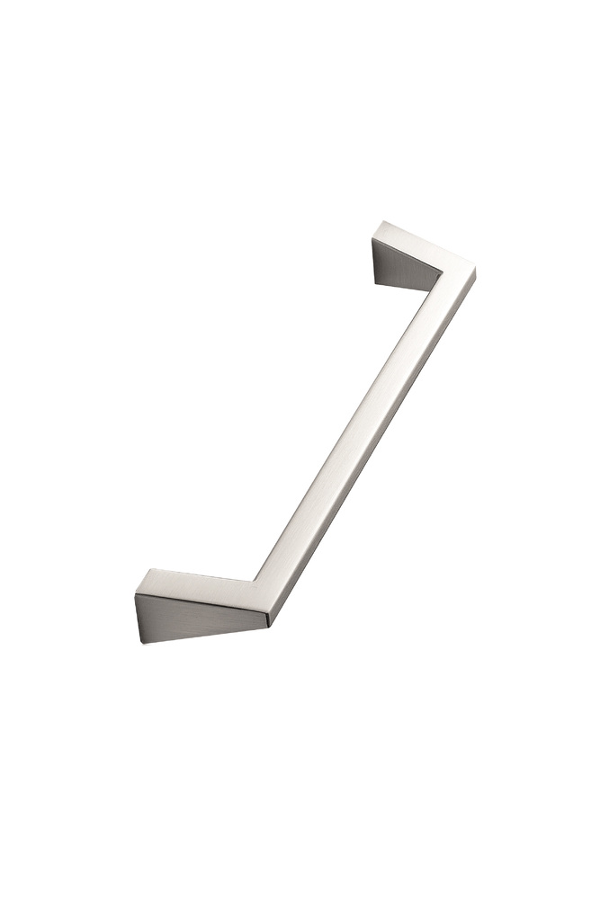 Furnipart – Pyramid – greb i zink inox look CC320mm L333mm B8/16mm H30mm